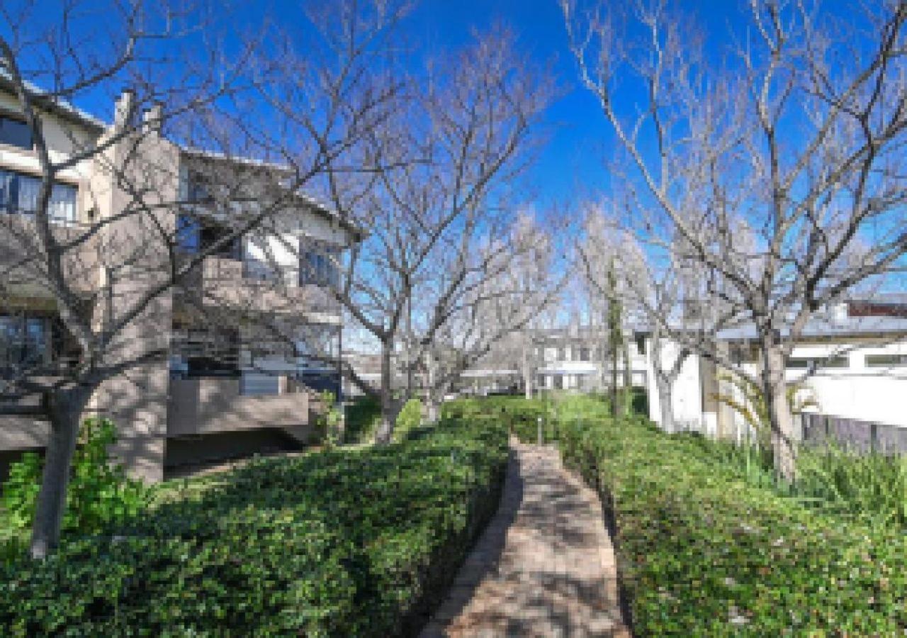 2154 Somerset Links, Somerset West Apartment